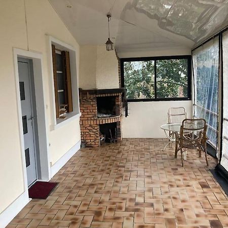 3 Pieces Calme, Terrasse Et Parking Prive Apartamento Courcouronnes Exterior foto