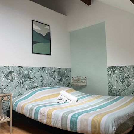 3 Pieces Calme, Terrasse Et Parking Prive Apartamento Courcouronnes Exterior foto